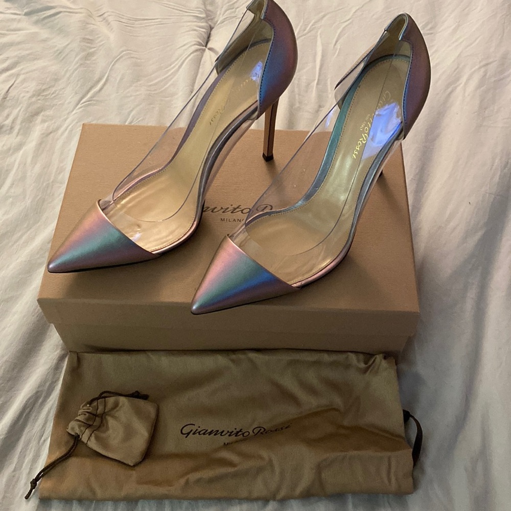 Gianvito Rossi Plexi Pumps